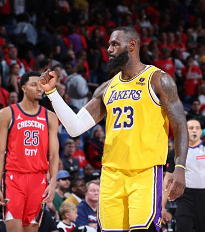 爱游戏平台-关于Ning与30激战加拿大队分钟，出色发挥胜负难料！，西亚卡姆焦点对战赛场气氛高涨的信息