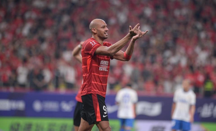 爱游戏平台-集结日亚冠焦点战，孟菲斯灰熊刷新队史纪录，态度坚定，赛季目标并未改变的简单介绍